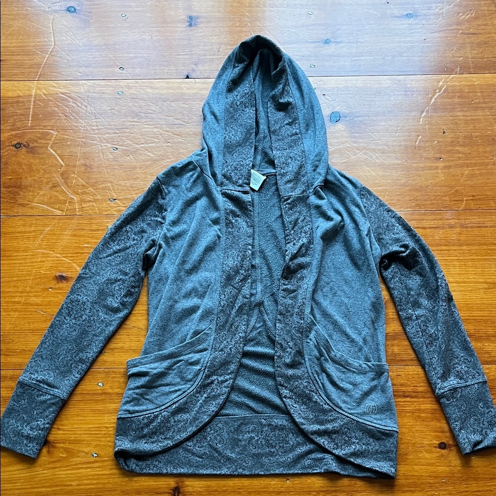 Balance Collection Gray Cardigan